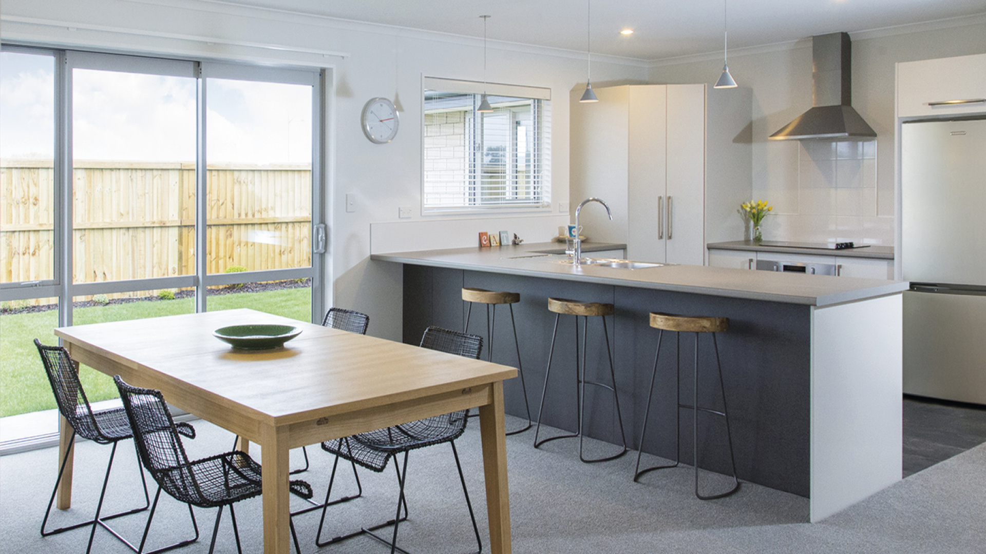 3 Midnight_C1_Kitchen