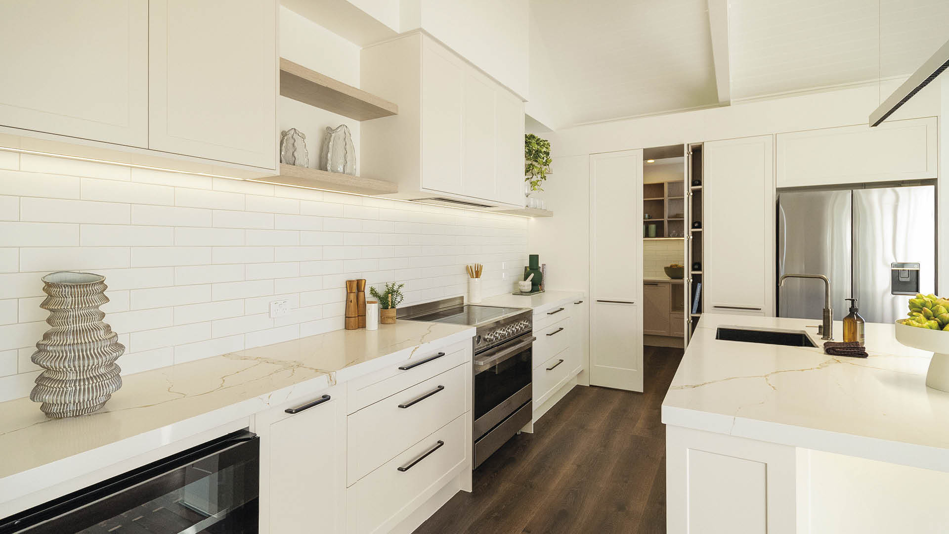 SH-MK-Clevedon-Country-Charm-02